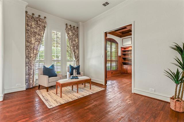 Photo - 1224 Crockett Dr