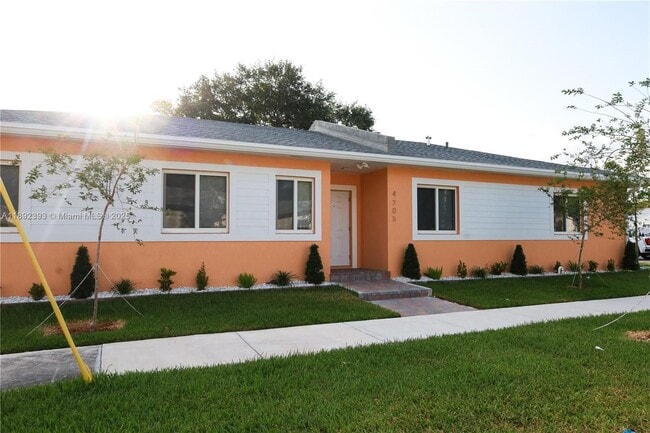 Photo - 1795 NW 47th St Unidad 4705