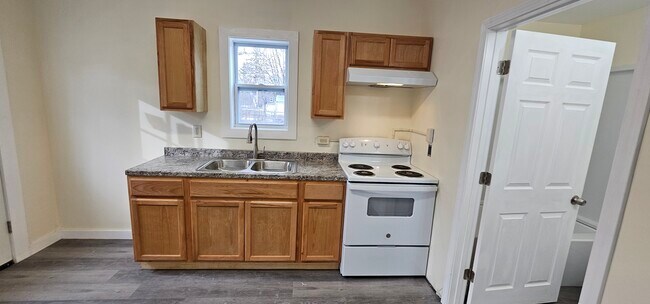 Photo - 11 Grand St Unit 3