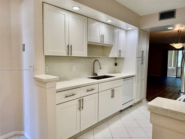 Photo - 1601 Abaco Dr Unit B1