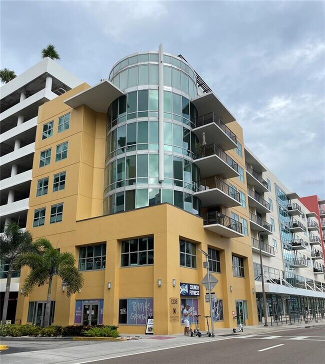 Photo - 1120 E Kennedy Blvd Condo Unit 512
