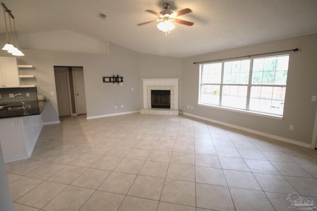 1356 Buttonwillow Trail