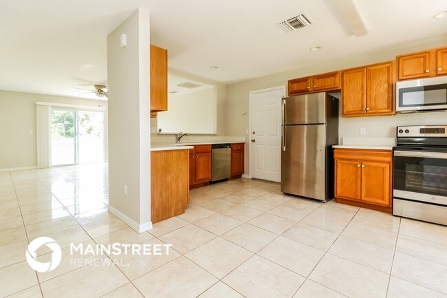 Photo - 235 Grouper Ct