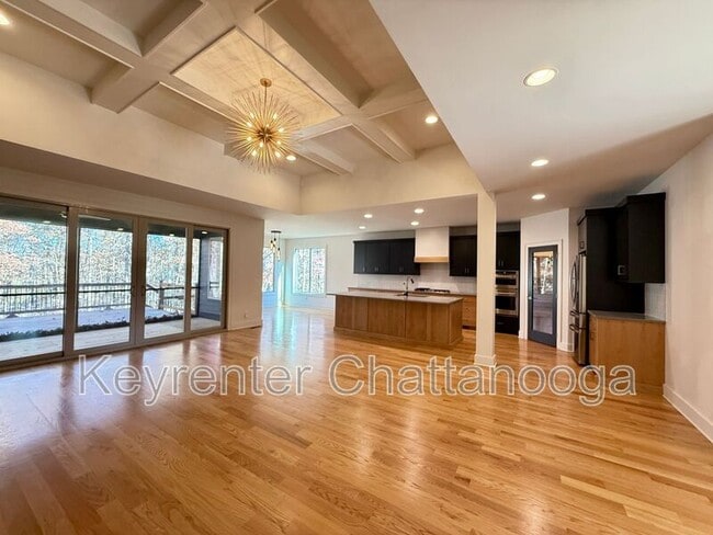 Photo - 8925 Pine Ridge Rd