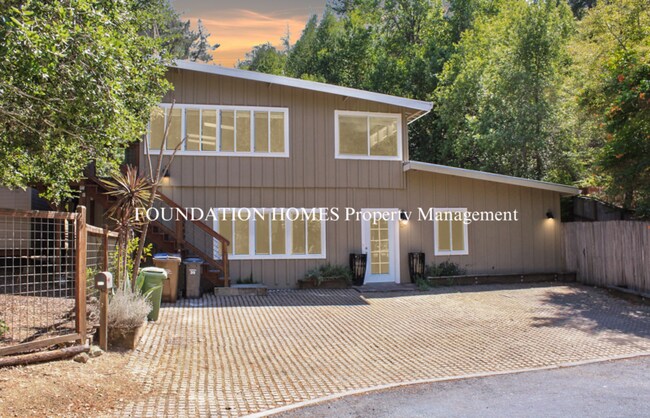 Photo - 126 Redwood Rd