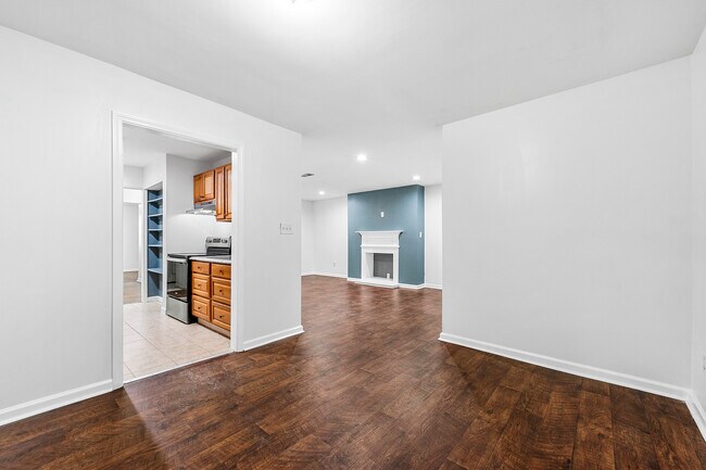 Photo - 3575 Oakvale Rd