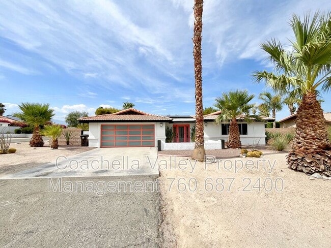 372 W Dominguez Rd
