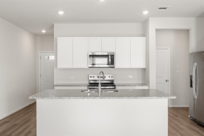 Photo - 12811 Village Spun Plz