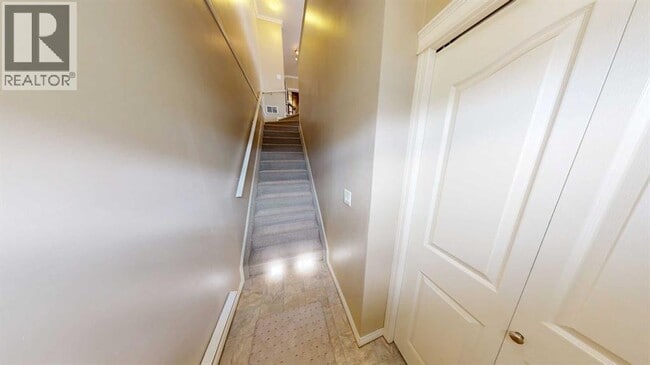 Photo - 8640-8103 103 Ave