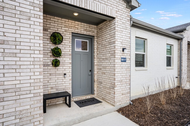 Yardly Elm apartments — community photo