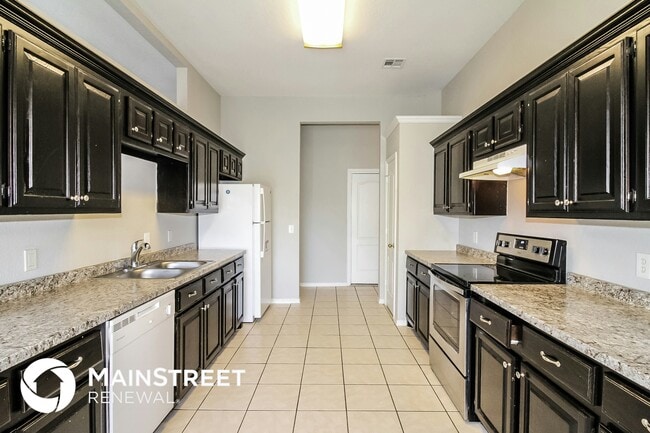 Photo - 1213 Dustin Dr House