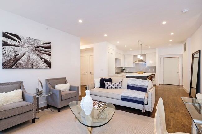 Photo - Marina Court Apartments