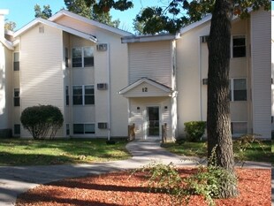 Riverside Village Apartments - Riverside Village Apartments