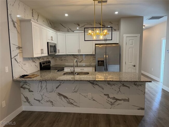 Photo - 4644 25th St SW