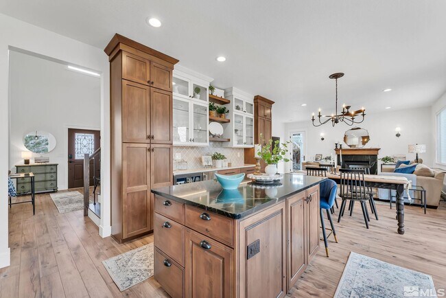 Photo - 2595 Whistler Ridge Dr
