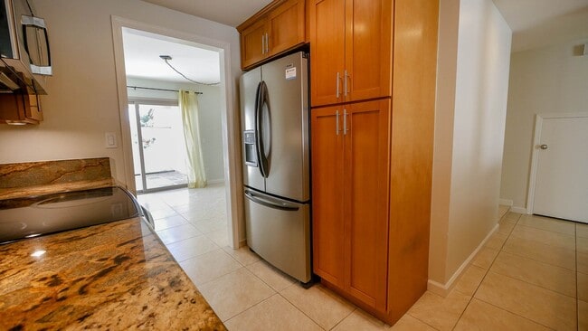 Photo - La Jolla Shores Heights - 4 Bedroom, 2.5 b...