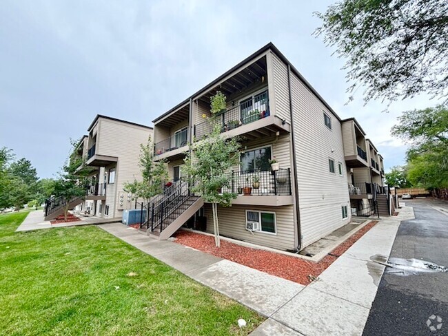 Building Photo - NEAR OLDE TOWN ARVADA Rental