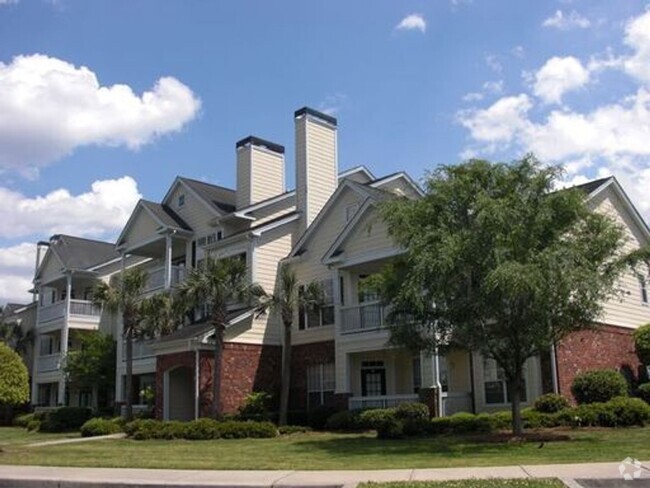 Building Photo - 2 Bedroom 1 Bath Condo at Concord West of ... Unit 134