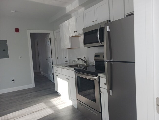 Photo - 11 S Park Ave Unit 3