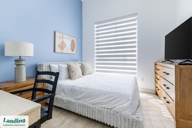 1155 NE 126th St Unit 118