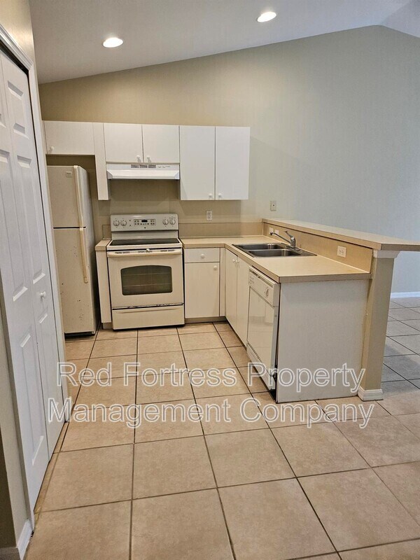 Photo - 4627 28th St SW