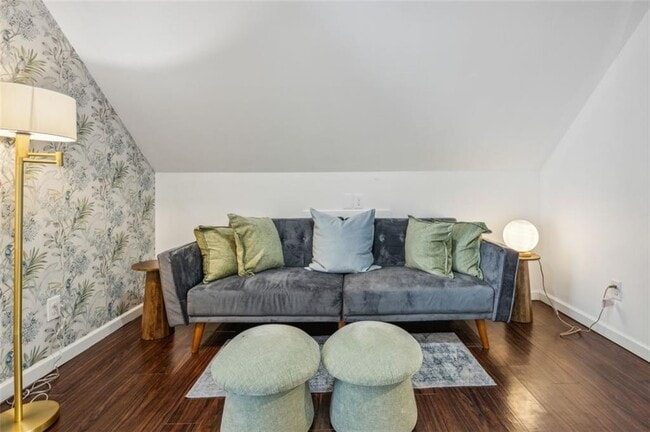 Photo - 21 Willow Wood Rd