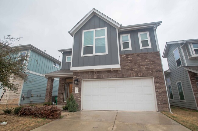 Photo - 3 Bed / 2.5 Bath Home | Garage, Laundry Room & Stainless Appliances