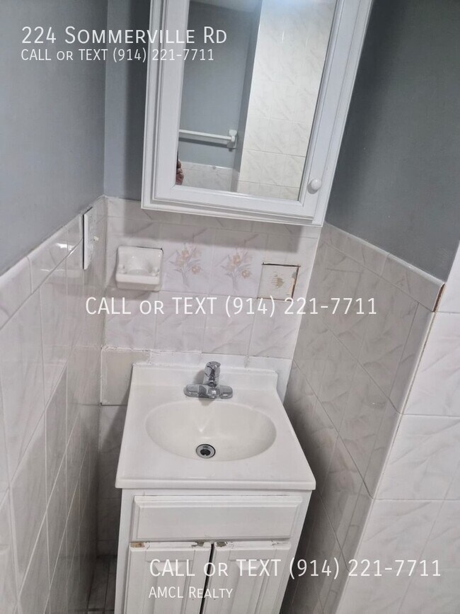 Photo - 224 Sommerville Pl