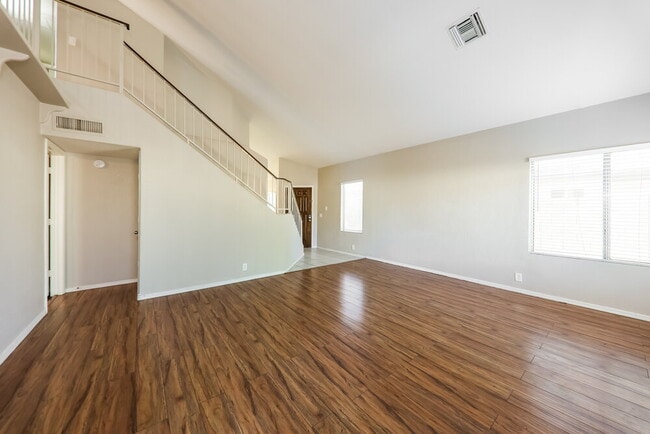 Photo - 11020 N 59th Dr