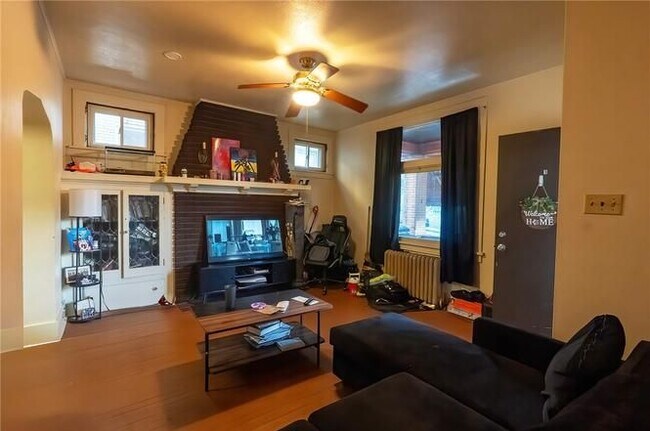 422 Hays Ave Unit 1