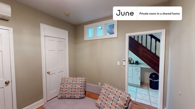 Room in Shared 5 bed/2 bath home in Sunset Park