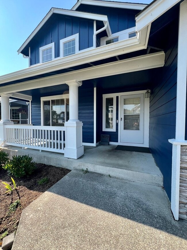 Building Photo - Beautiful 4Bd 2.5Ba home in Blaine!