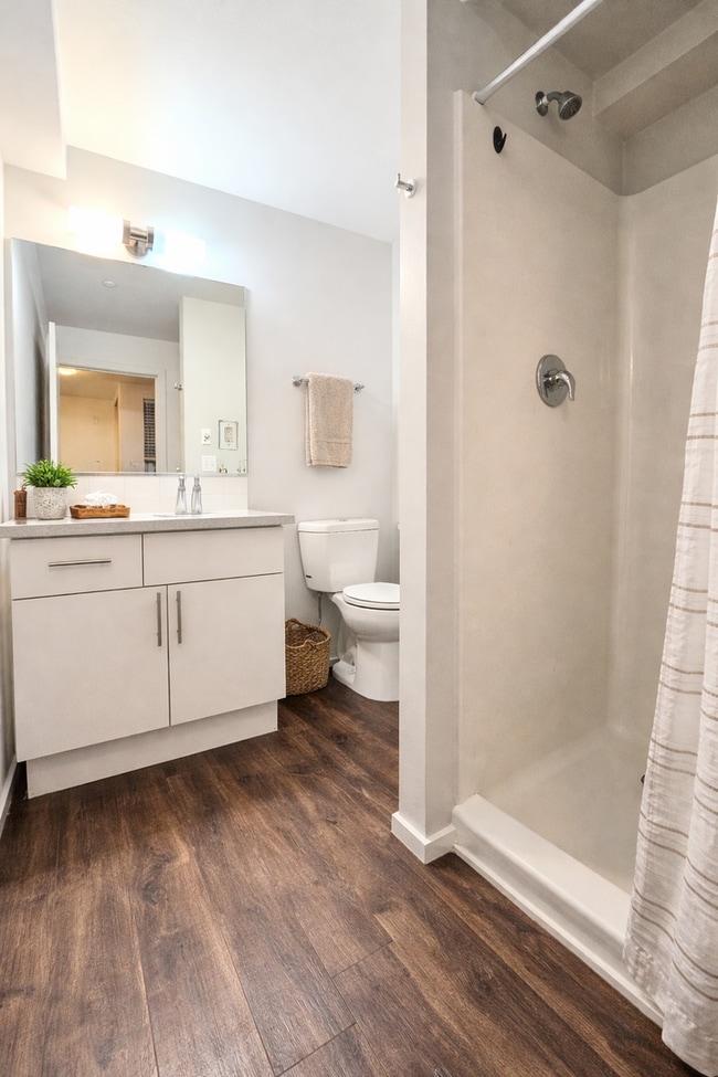 Photo - Horizon Greenwood Apartments