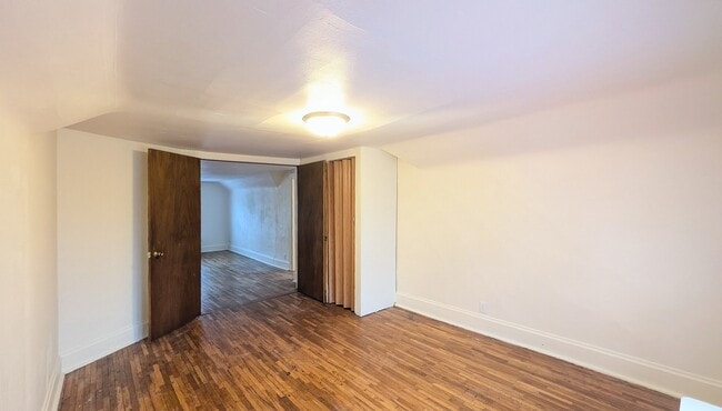 Photo - 340 Marble St