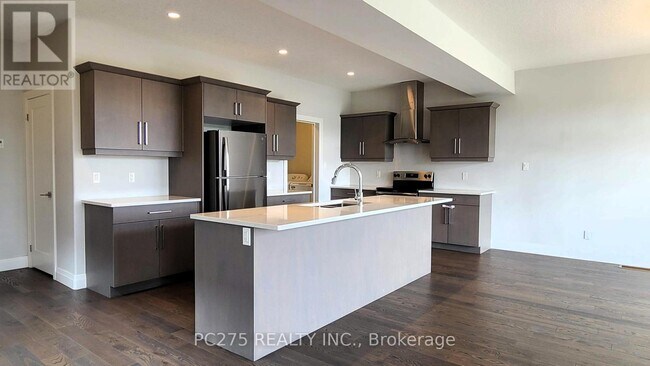 Photo - 1244 Sandbar St
