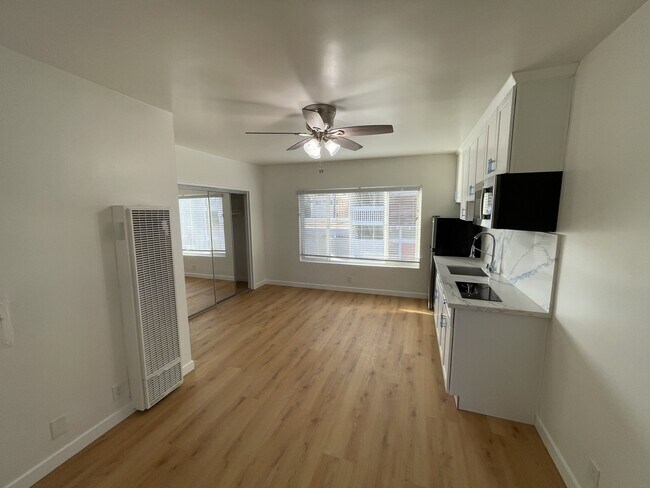 Photo - Navy Street Apartments
