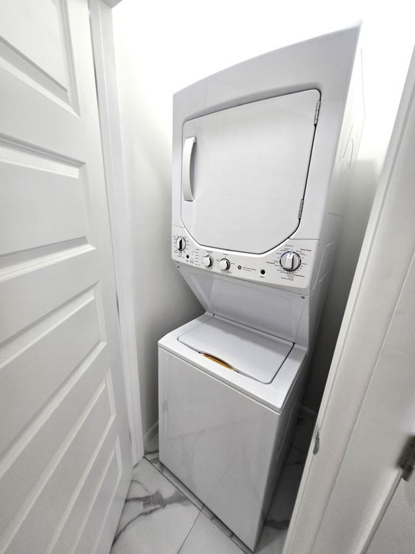 Photo - 3201 Magdalena St