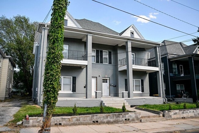 Photo - 319 Olive St Unit 315 2S