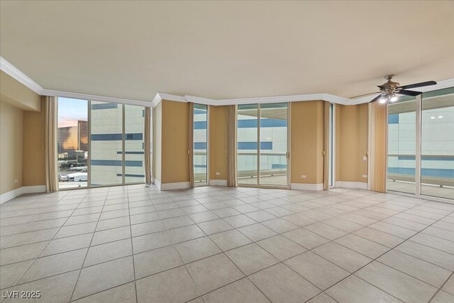 Building Photo - 2877 Paradise Rd Unit 1706 Rental