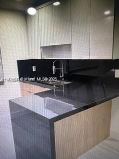 Photo - 8023 Lake Dr Unidad 202