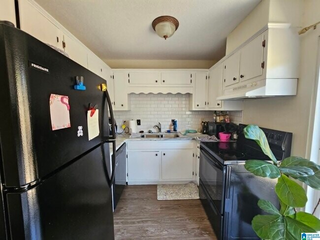 Photo - 3449 Sandner Ct Unidad D