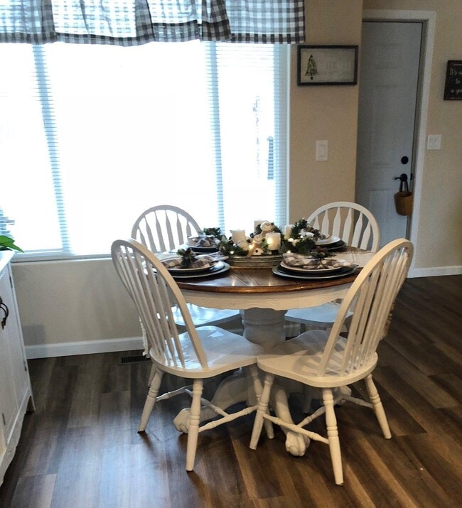 Photo - 518 Q Ave