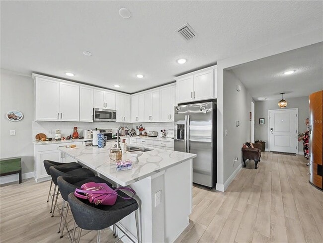 5220 Badini Wy