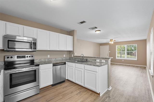 Photo - 1715 Manor Garden Mnr