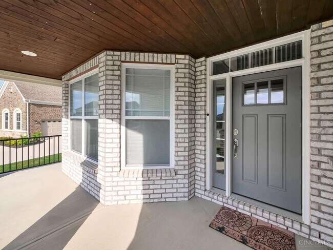 Photo - 5874 Spinney Ct