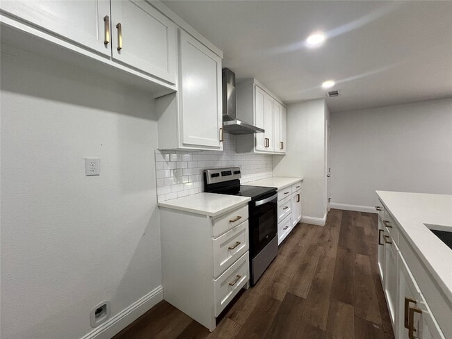 1809 Pilot Way