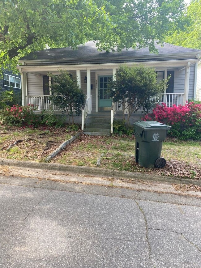 Building Photo - 2409 Bedford Ave