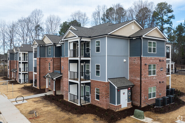 Building Photo - Cedar Trace Rental