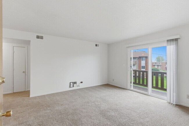 Broadway Apartments