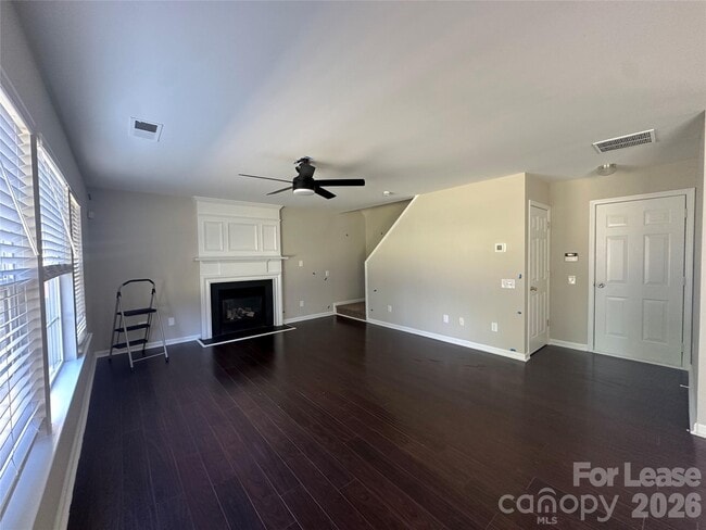 Photo - 6816 Southbrook Dr